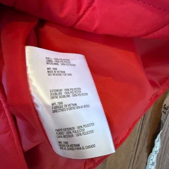 Michael Michael kors red quilted silver clasp jacket size small - Picture 7 of 9